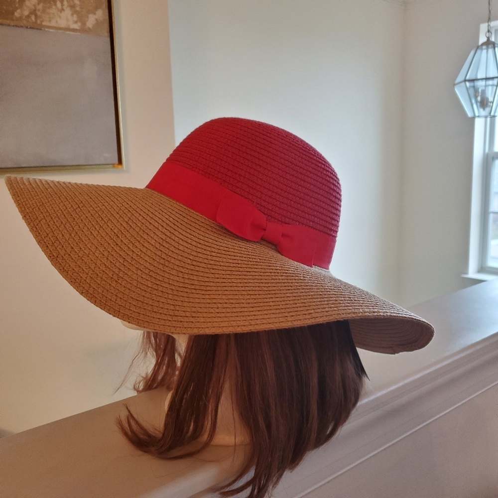 Stunning Two-Tone Color Hat - Picture 4 of 8